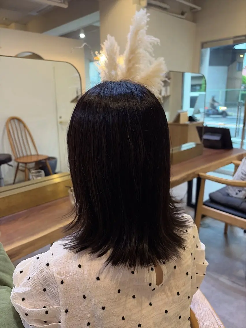 白髪染め⭐️minimo限定💐ダメージレスシャンプー（ブロー込み）の写真
