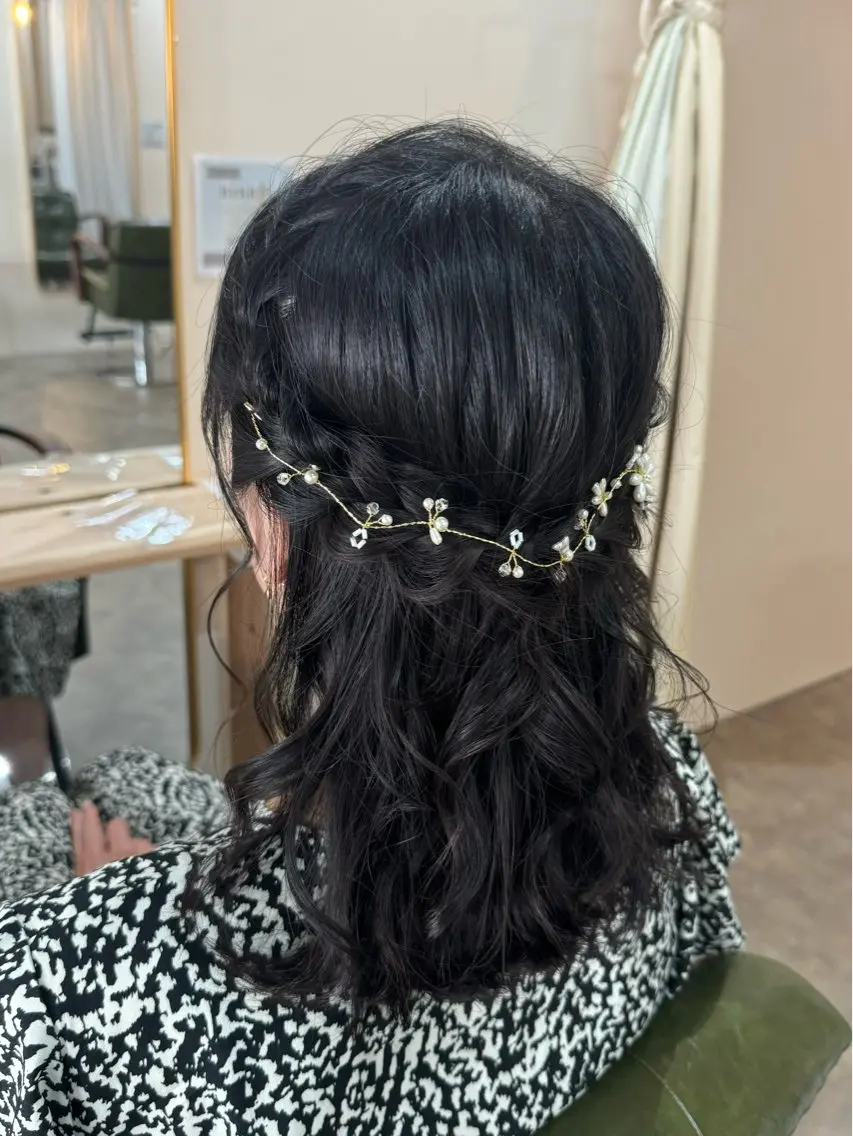 ミディアム ヘアアレンジ ハーフアップ ヘアセット 🌷MAYU 🌷のヘアスタイル