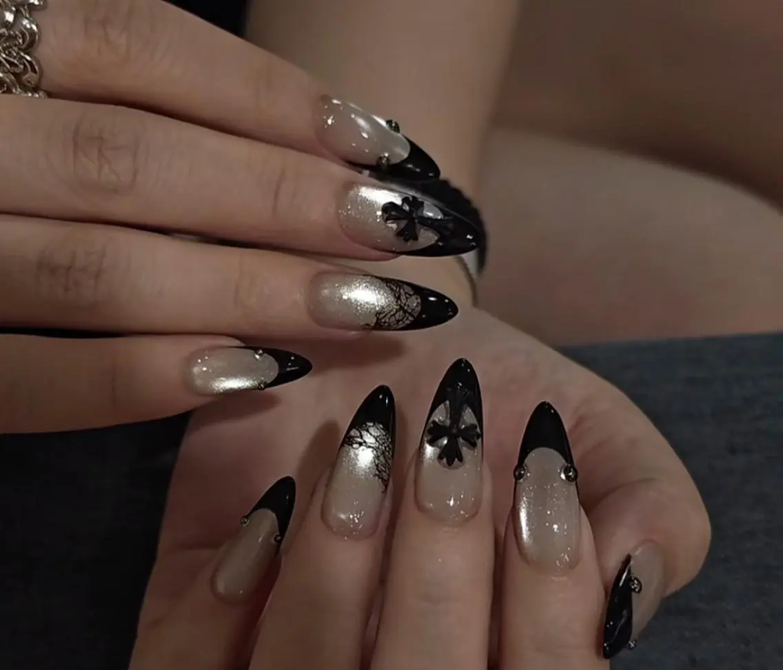 ネイル ハンドネイル 🎀 NaNa_nailのネイルデザイン