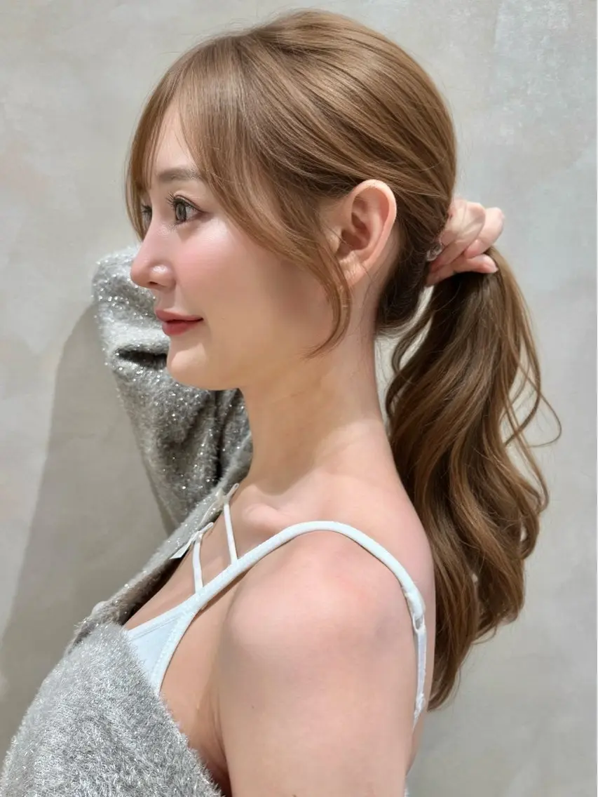 ロング 顔周りカット レイヤーカット カット ヘアカラー トリートメント 本田 奈穂美のヘアスタイル
