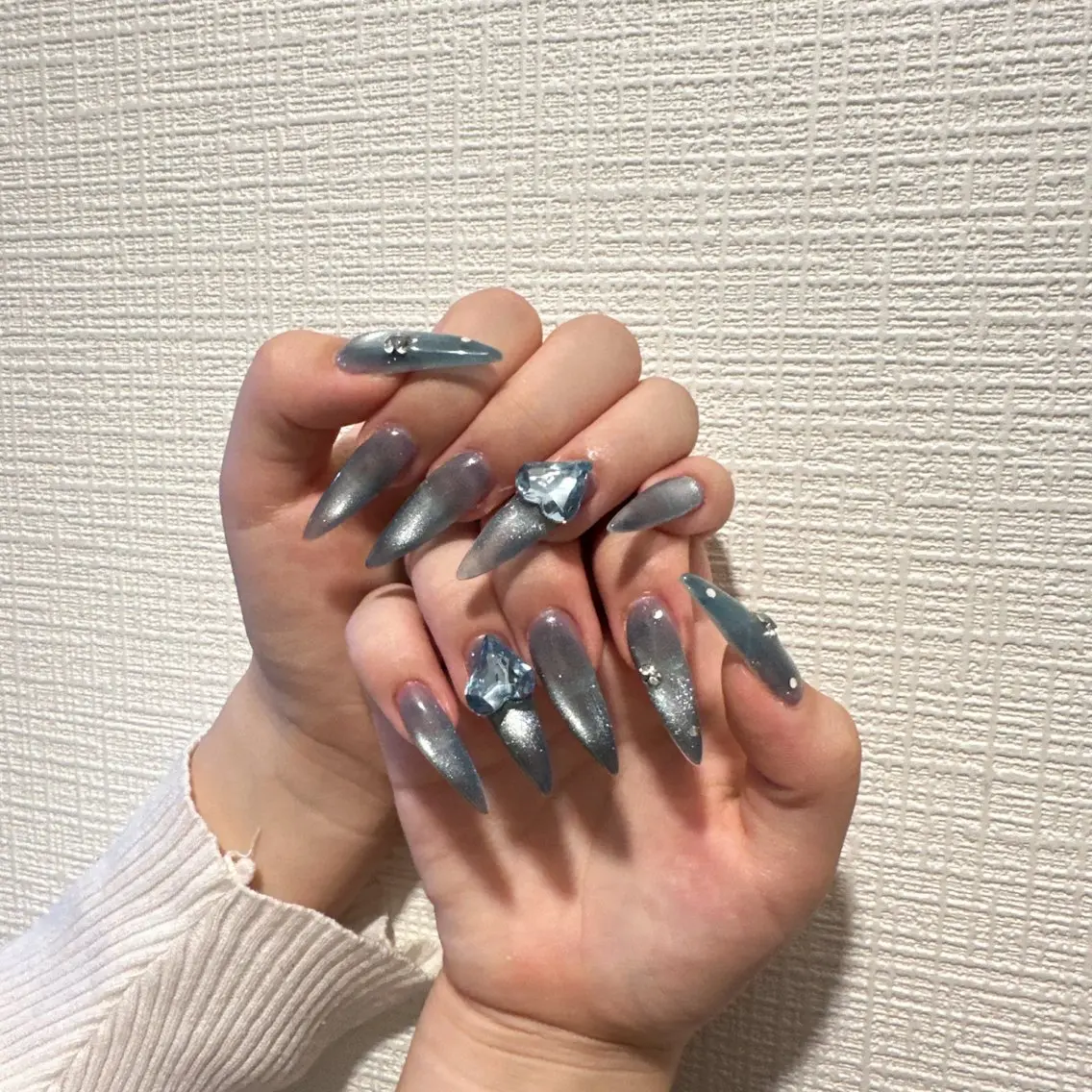 ネイル ハンドネイル Luna Gladeのネイルデザイン