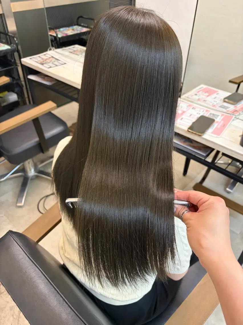 セミロング カラー 🥀韓国ヘア🥀 宮津真菜のヘアスタイル