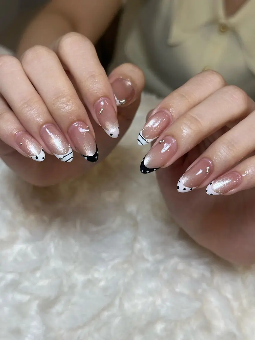 ネイル 全てパラベース💅 MIORA_KOTOのネイルデザイン
