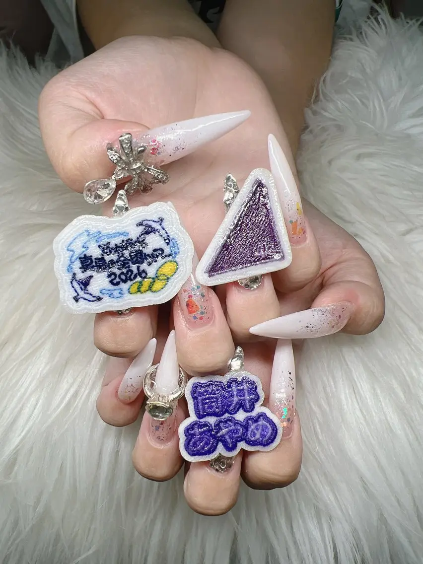 ネイル ハンドネイル Lee Nails チップ長さだし専門店のネイルデザイン