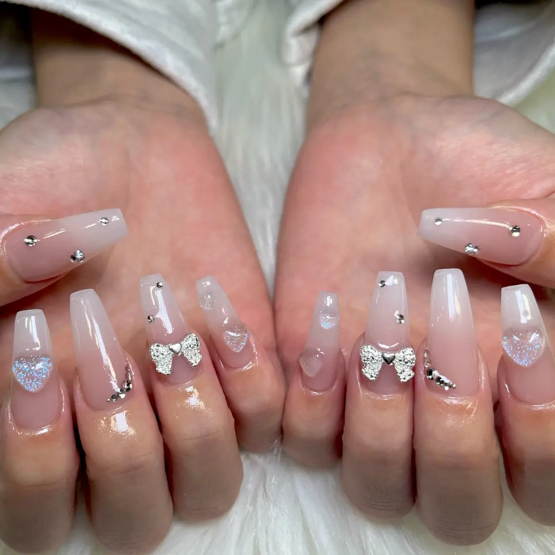 ネイル ハンドネイル attra 菅野のネイルデザイン
