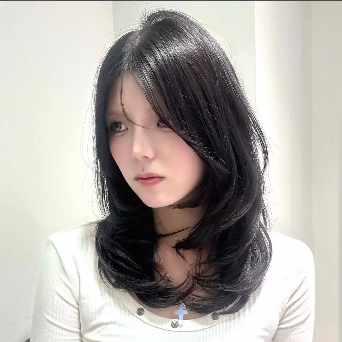 セミロング ヘアカラー 𝑯𝒂𝒏𝒂🎀 colorlistのヘアスタイル