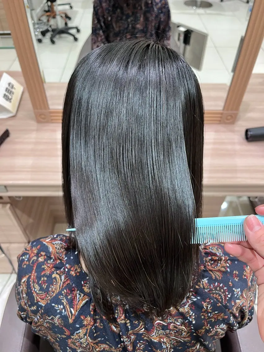 ミディアム カラー ヘアカラー ❄️モデル募集中❄️ ️🫧Ｈａｒｕ🫧のヘアスタイル
