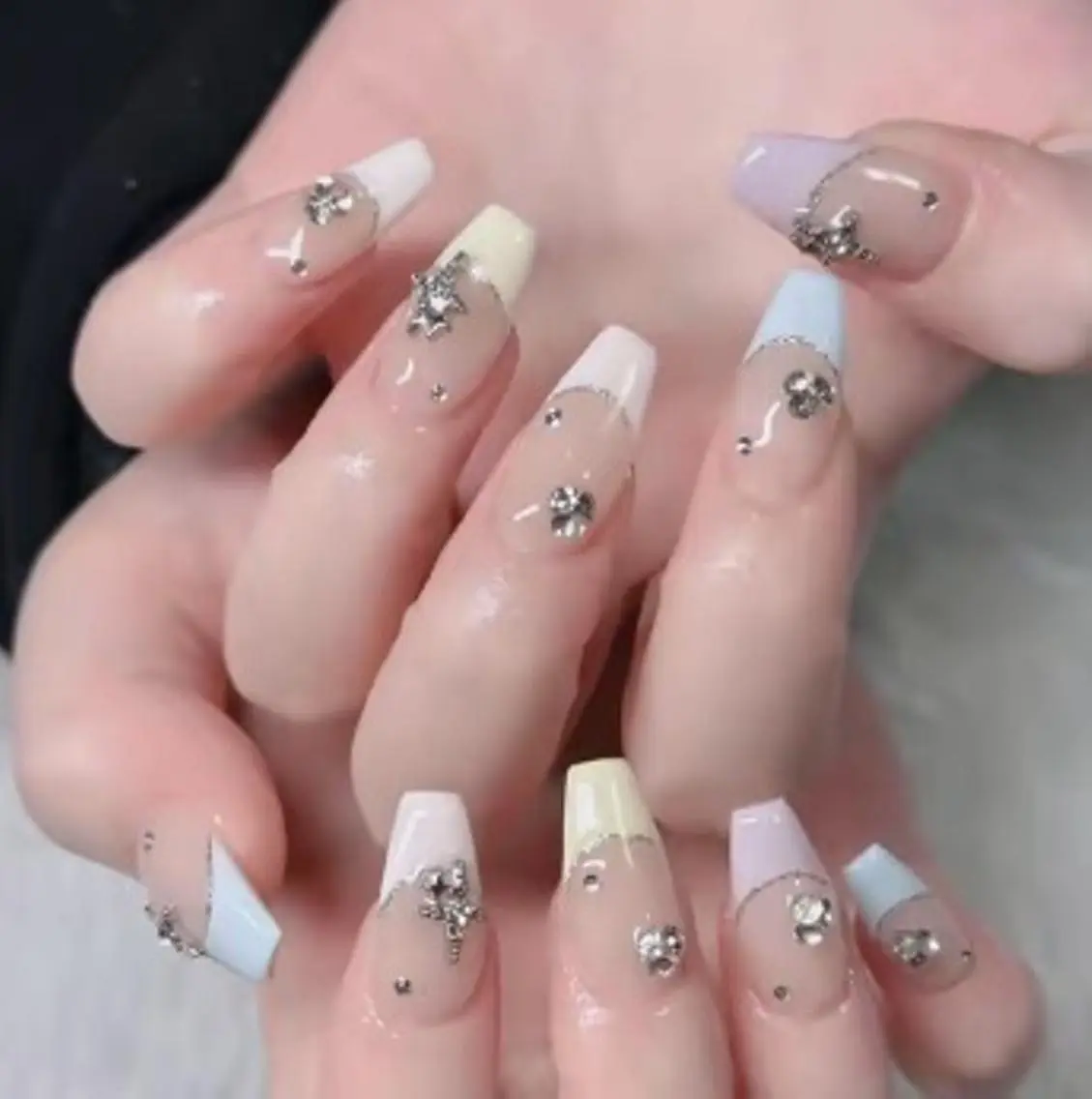 ネイル チークネイル フレンチネイル キラキラネイル 韓国ネイル マグネットネイル ハンドネイル neco H.babynailのネイルデザイン