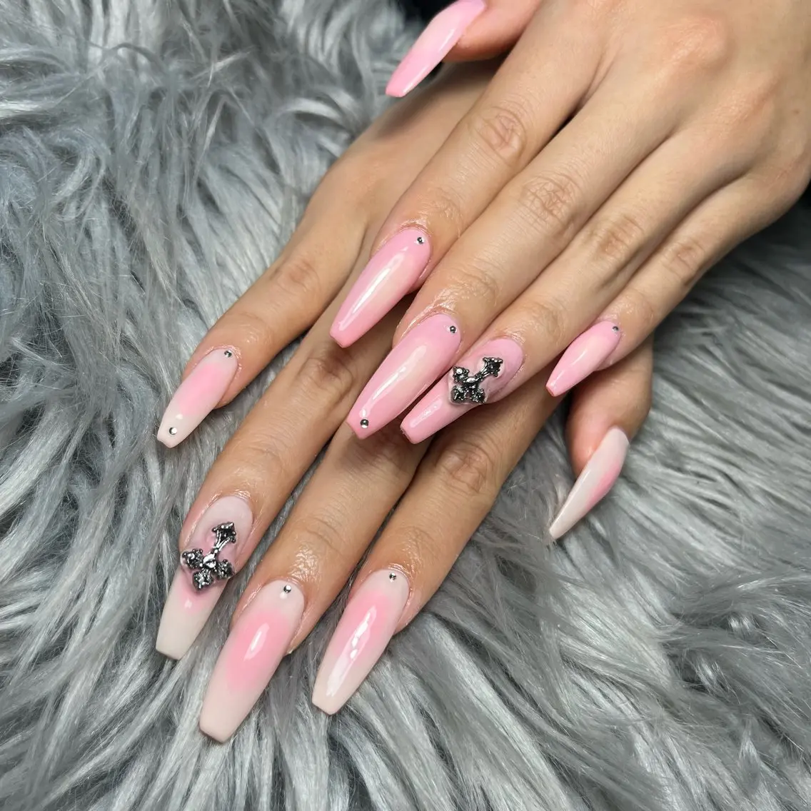 ネイル 持ち込み Nail Leoaのネイルデザイン