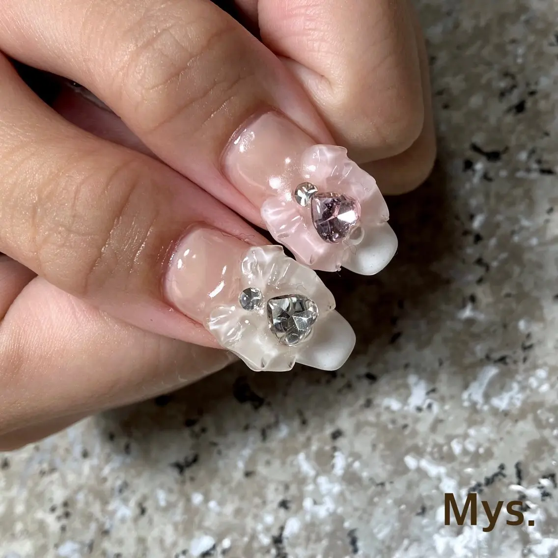 ネイル ハンドネイル Mys. 三上紗紀のネイルデザイン