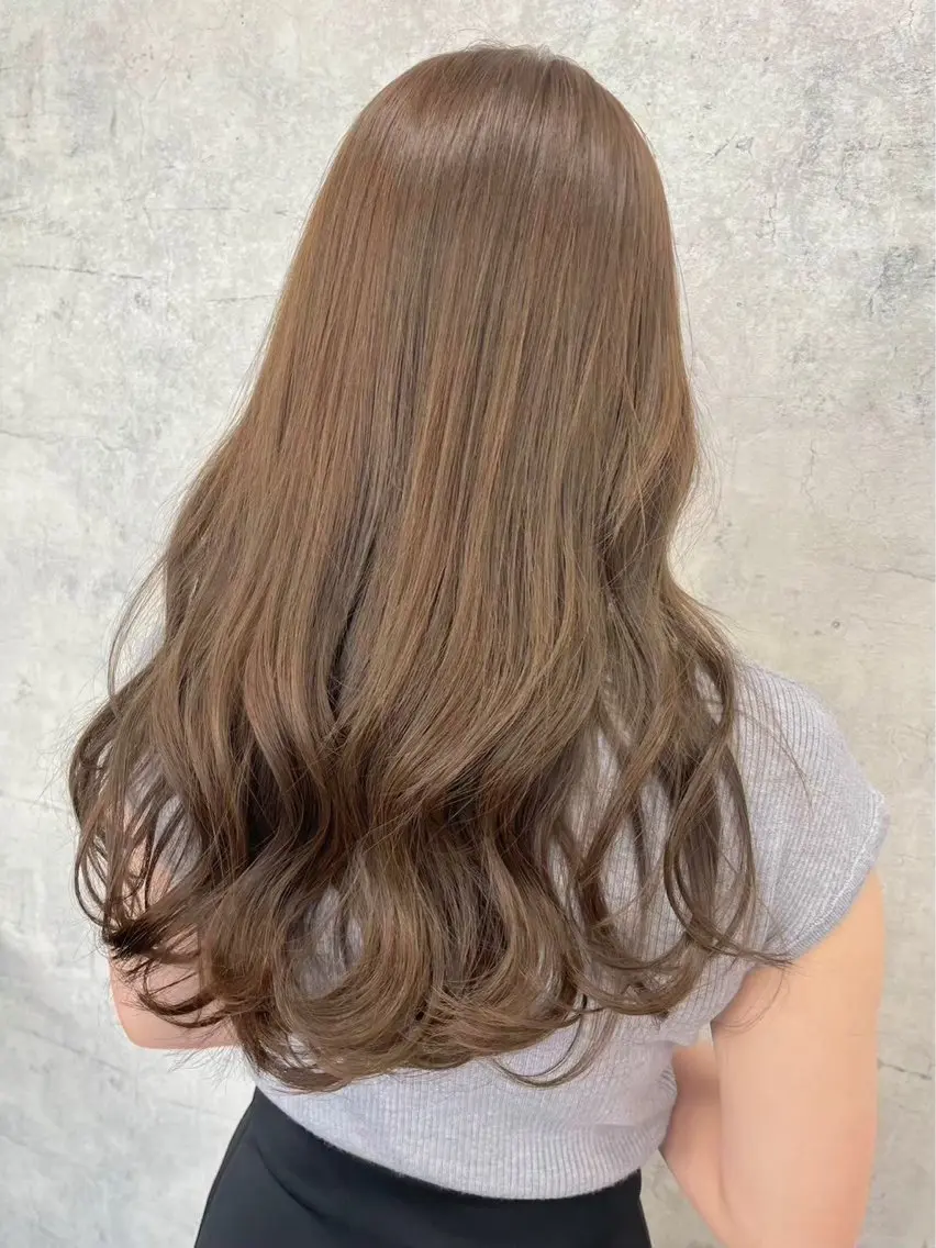 カラー ⚡️ エマ🥑のヘアスタイル