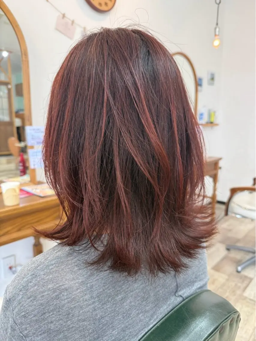 ミディアム ヘアカラー Rin ku-to andCのヘアスタイル