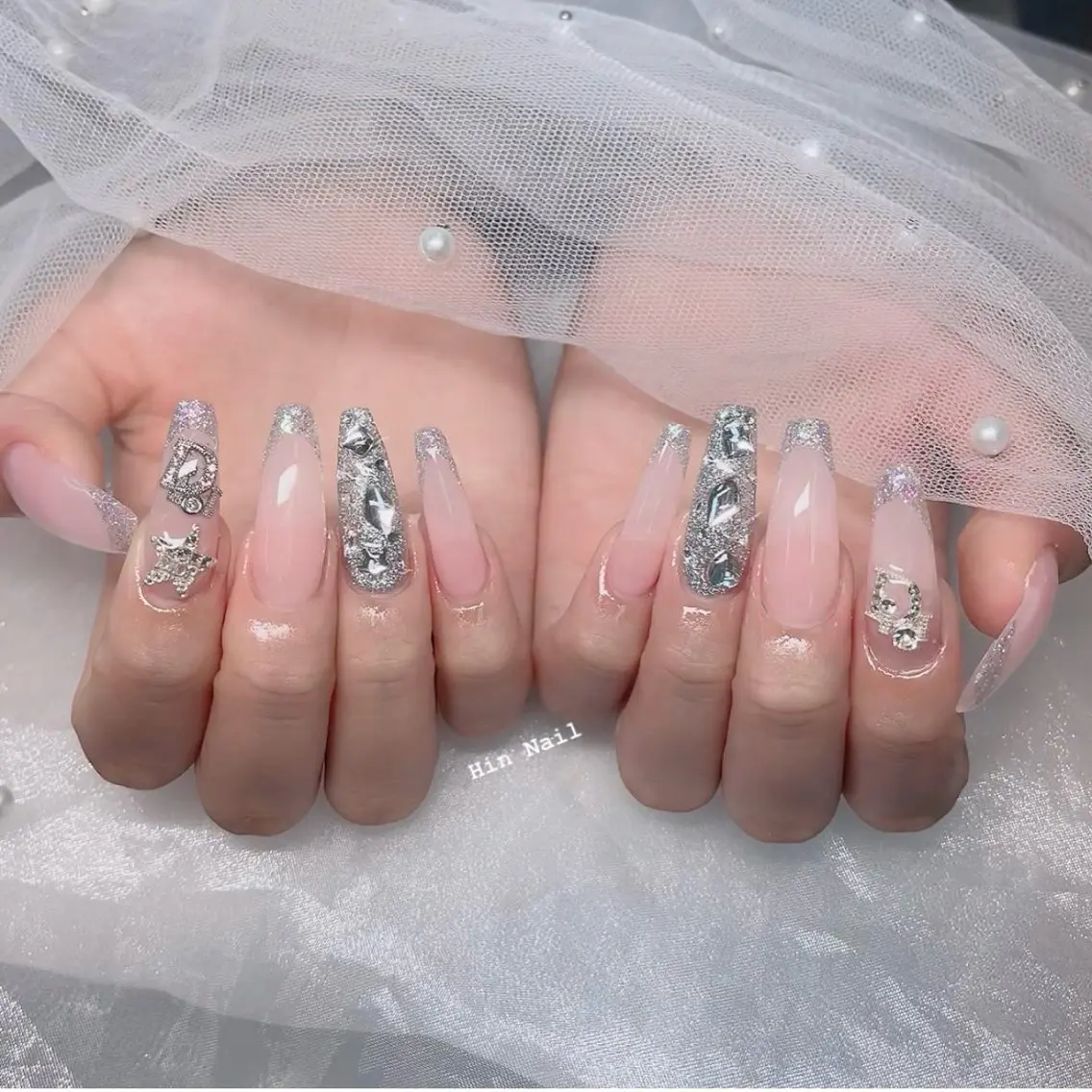 ネイル ハンドネイル HIN NAILのネイルデザイン