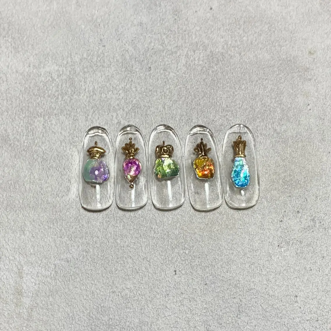 ネイル FIORITURA aiのネイルデザイン
