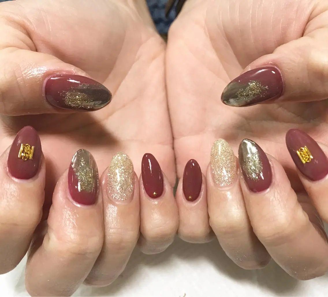 ネイル ボルドー フットネイル ミラーネイル ニュアンスネイル シンプルネイル nail fufla ♡yamane♡のネイルデザイン