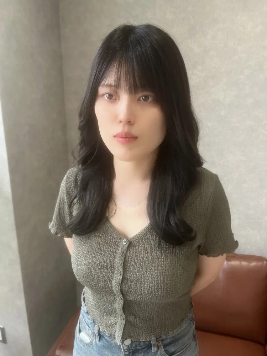 ミディアム カラー 透明感カラー カット ヘアカラー トリートメント メンズパーマ 眉毛wax/栗原柊のヘアスタイル