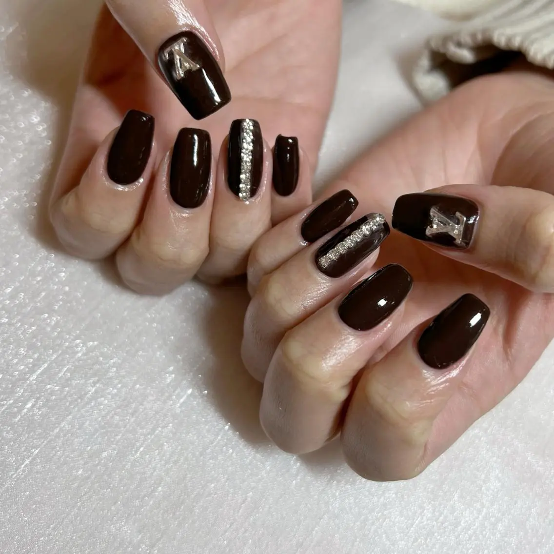 ネイル オーロラネイル フットネイル フレンチネイル ジェルネイル 韓国ネイル ハンドネイル ハンドケア 【ENサロン】 Rei🎀Nailのネイルデザイン