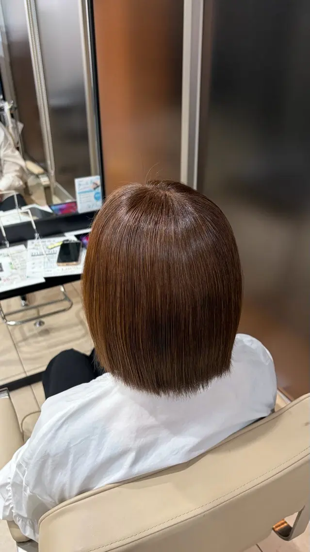 ショート ヘアカラー Raruga🎀 淺野愛里のヘアスタイル