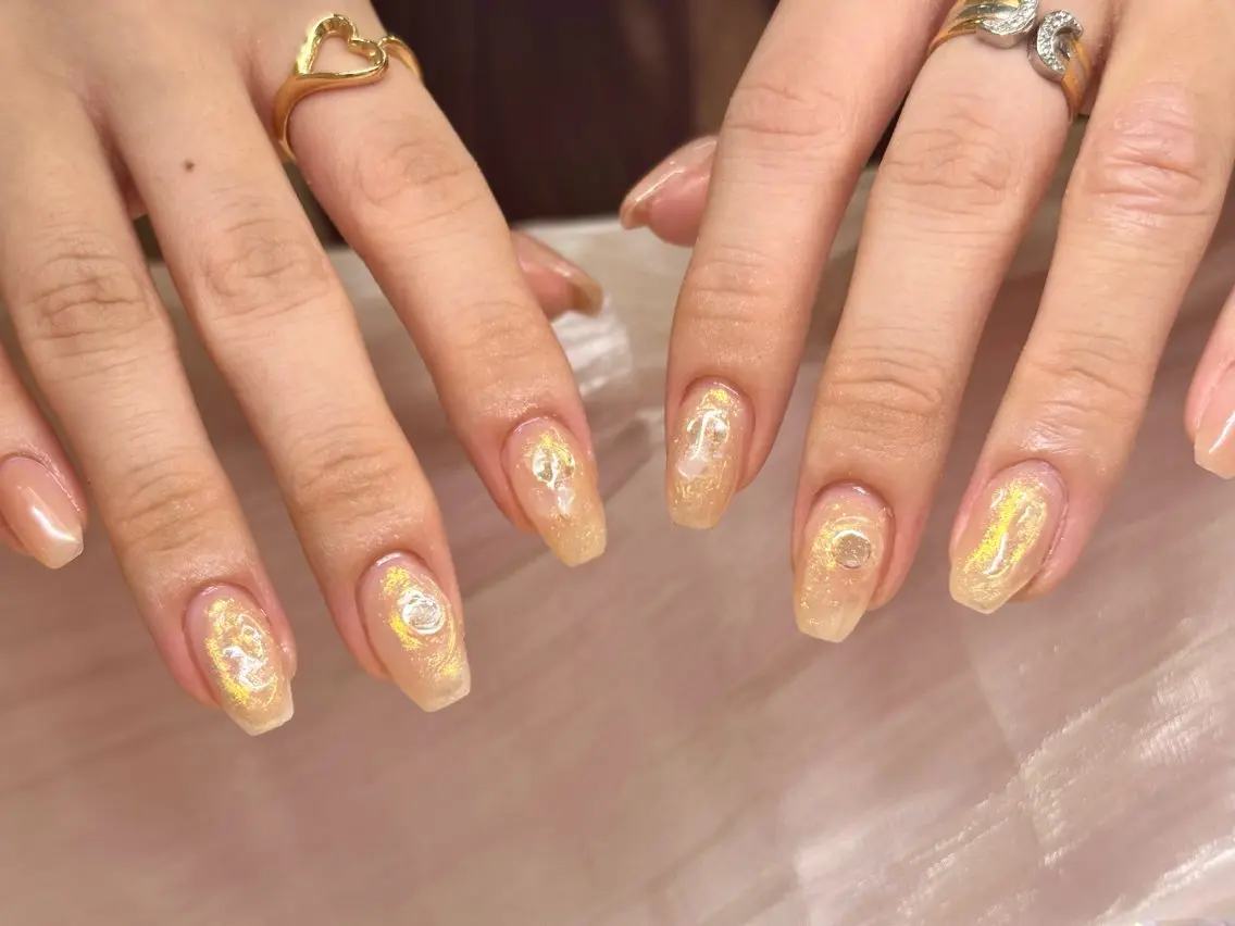 ネイル オーロラネイル マグネットネイル ハンドネイル ハンドケア ETE LUNA NAILのネイルデザイン