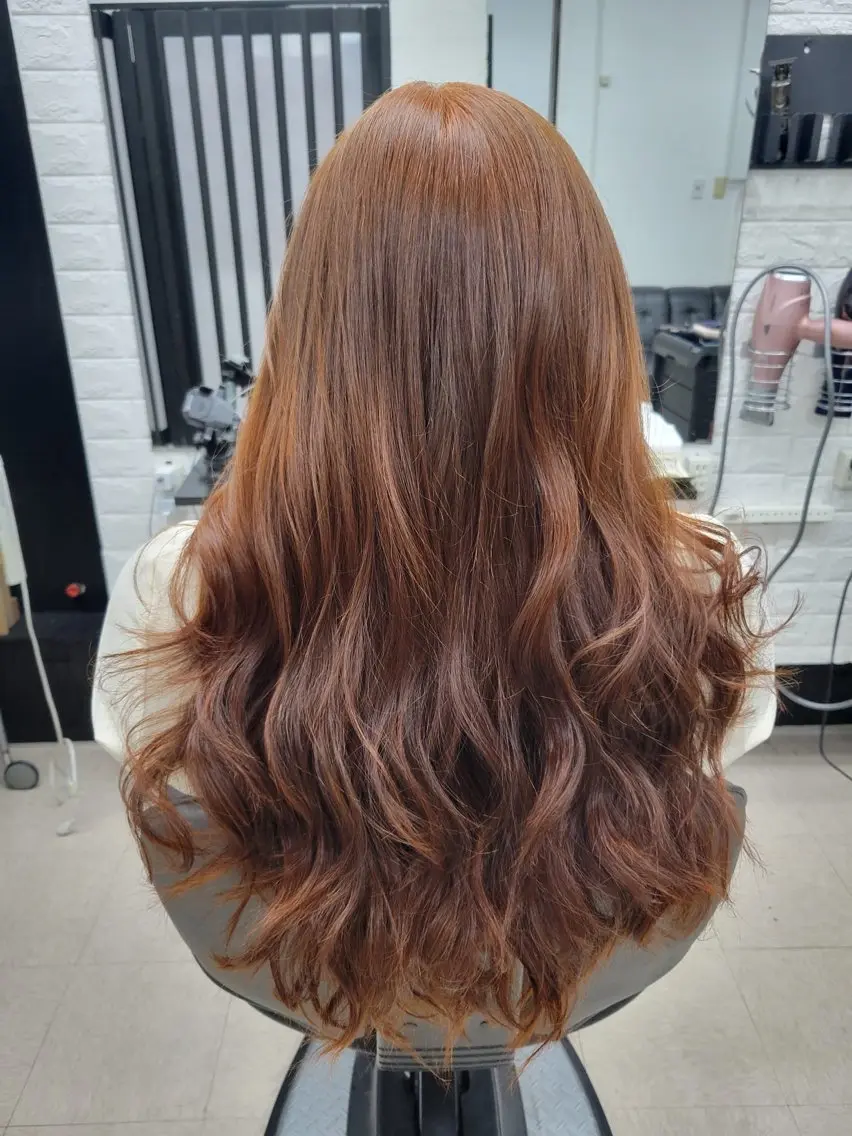 ロング カラー Japuska ジャプスカのヘアスタイル