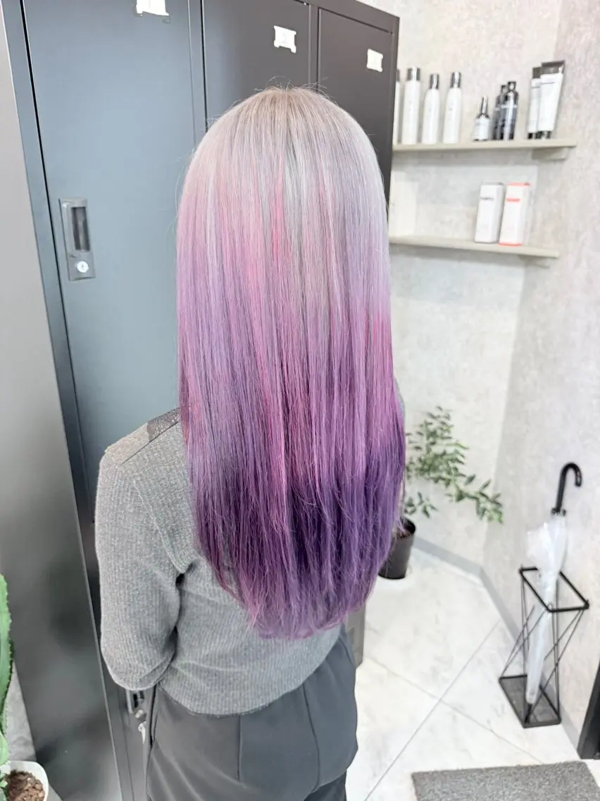 ロング カラー 🌺ハイトーン🌺 矢葺 なぎさ🌺🌺のヘアスタイル