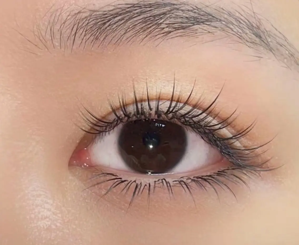 マツエク・マツパ フラットラッシュ yingsalon 🧚ゆうな🧚‍♂️のマツエク・マツパデザイン