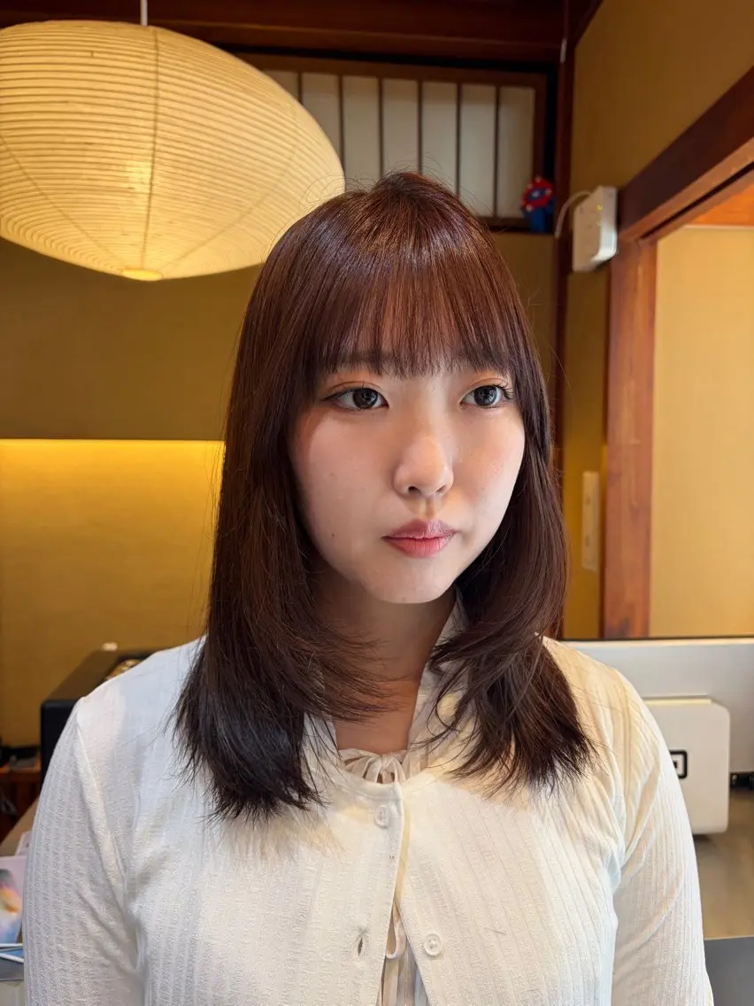 ミディアム カット ヘアカラー ゆるふわガーリーst yle🩰yuukaのヘアスタイル