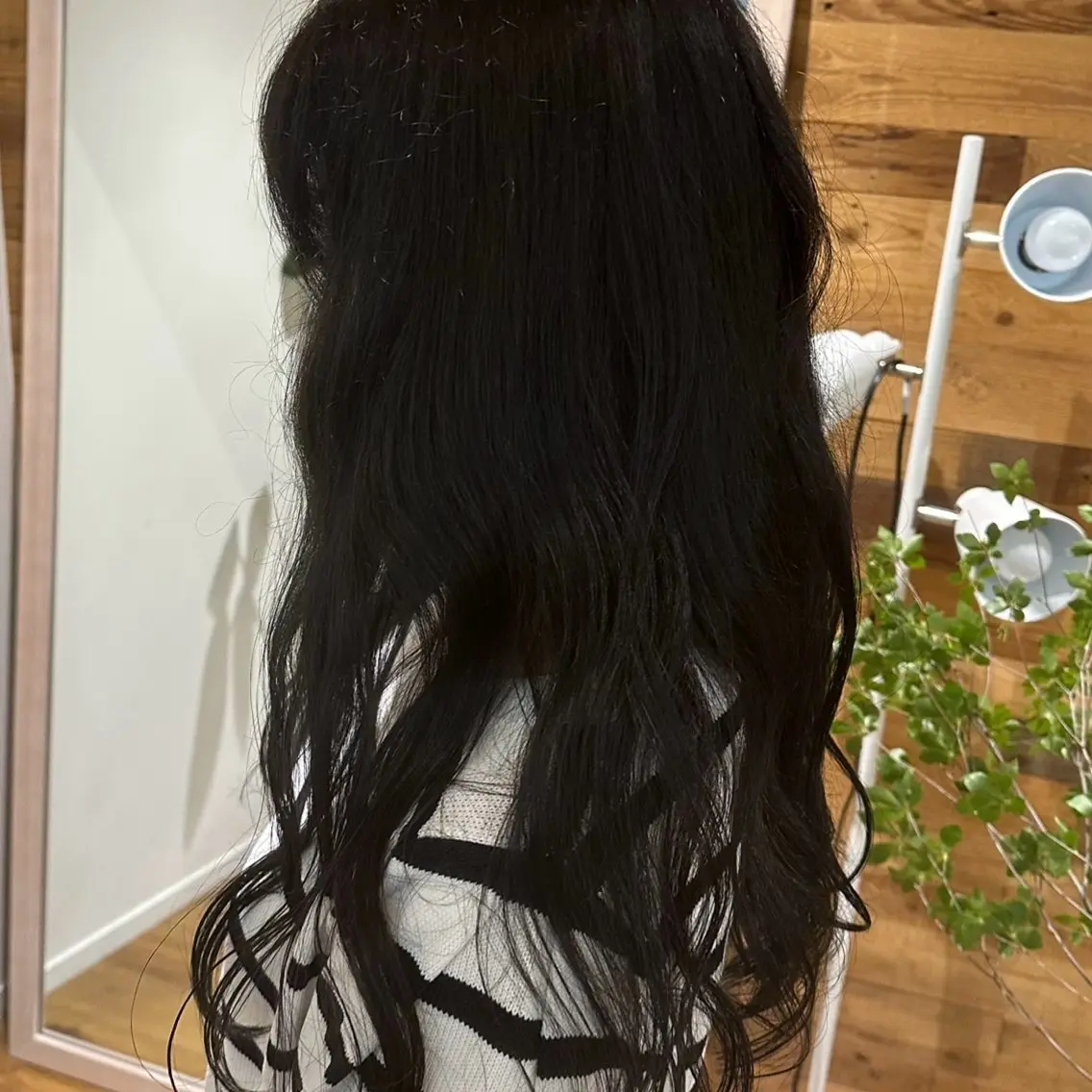 カラー ヘアカラー 西澤 希のヘアスタイル