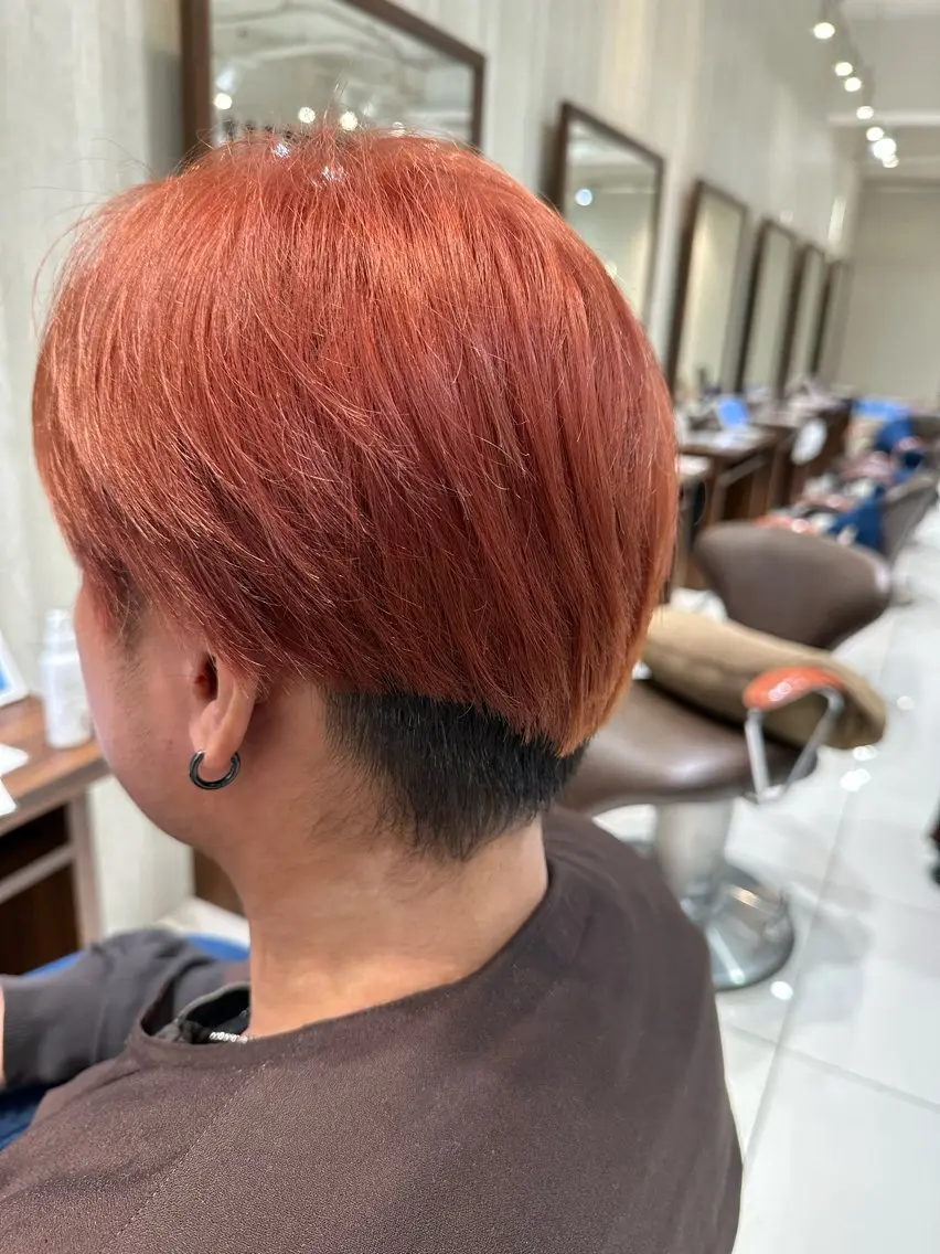 カラー メンズ メンズブリーチ ブリーチ ピンクカラー レッドカラー ブリーチ/艶カラー カノ🌼のヘアスタイル