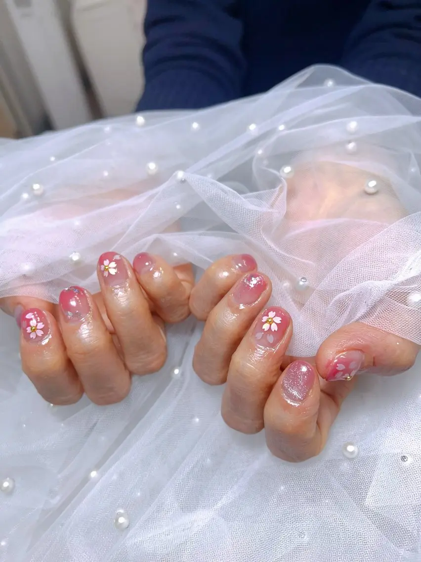 ネイル ハンドネイル Jessica 119のネイルデザイン