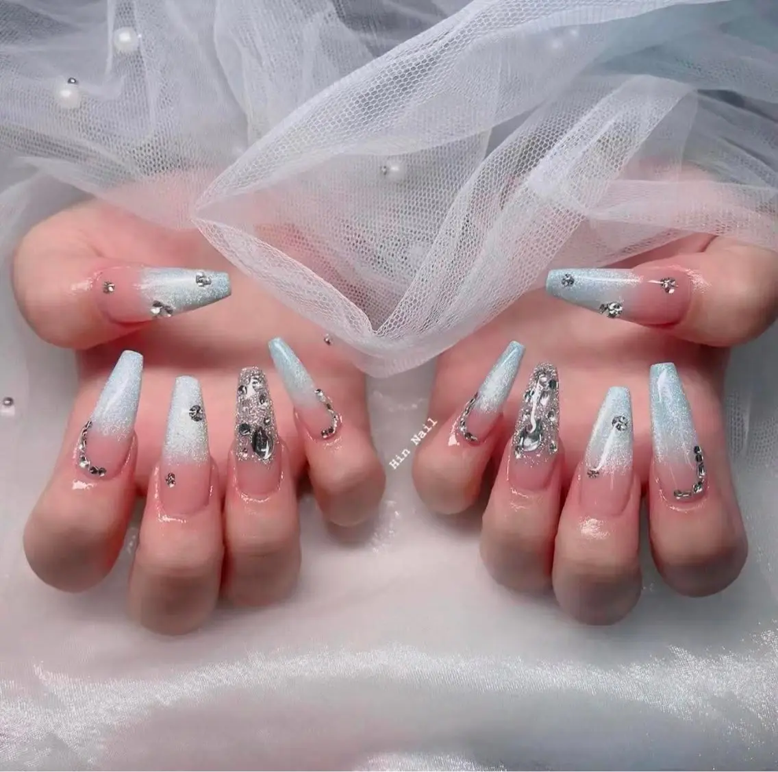 ネイル ハンドネイル Hin Nailのネイルデザイン