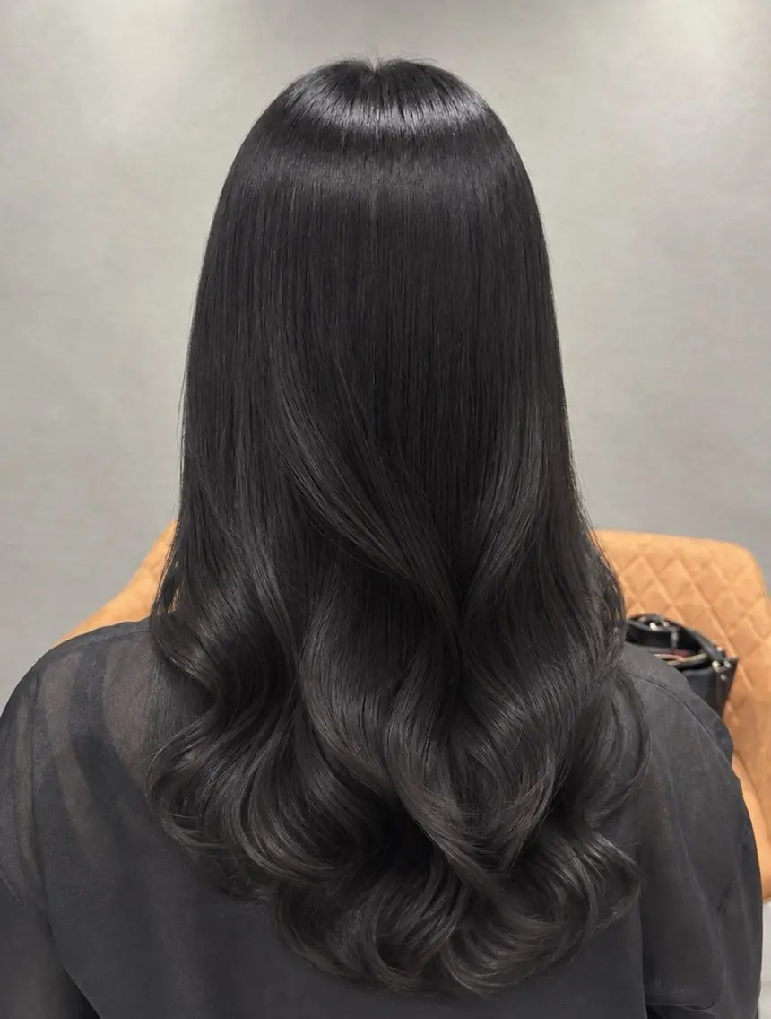 ロング カラー ヘアカラー トリートメント 上品♡ブラウン💎 アレンジ🩰Rimiのヘアスタイル