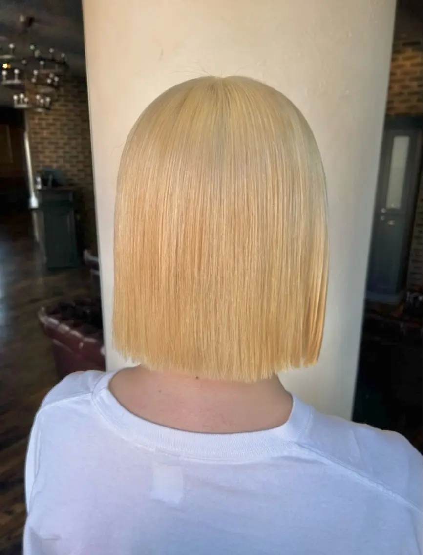 ショート カラー ヘアアレンジ ヘアカラー トリートメント 李奈🌼レイヤー/ 透明感カラーブリーチのヘアスタイル