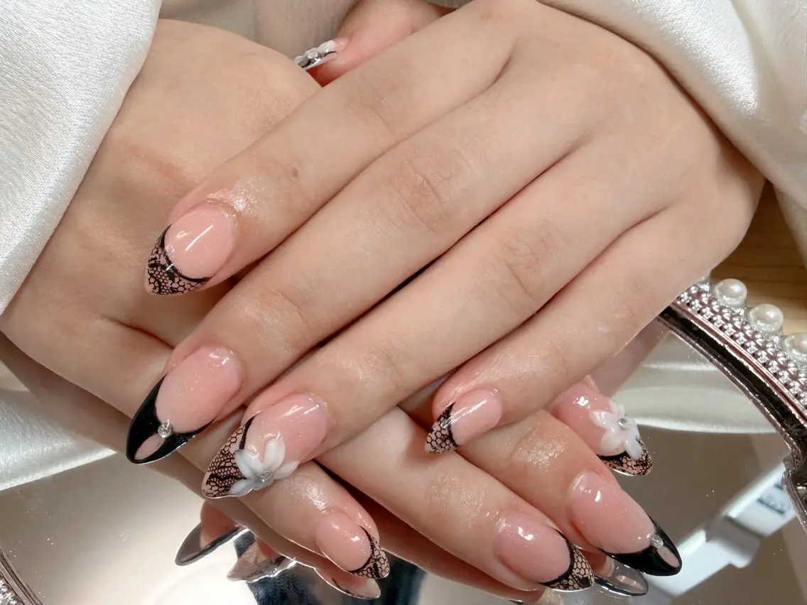 ネイル ハンドネイル IZUMI YUKIのネイルデザイン