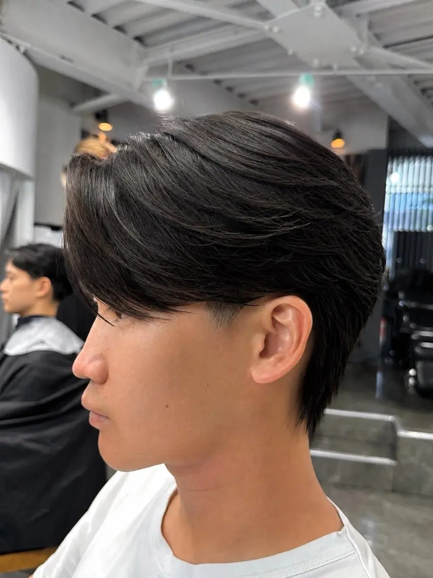パーマ メンズ カット パーマ 梅田/センターパート 山下学偉のヘアスタイル