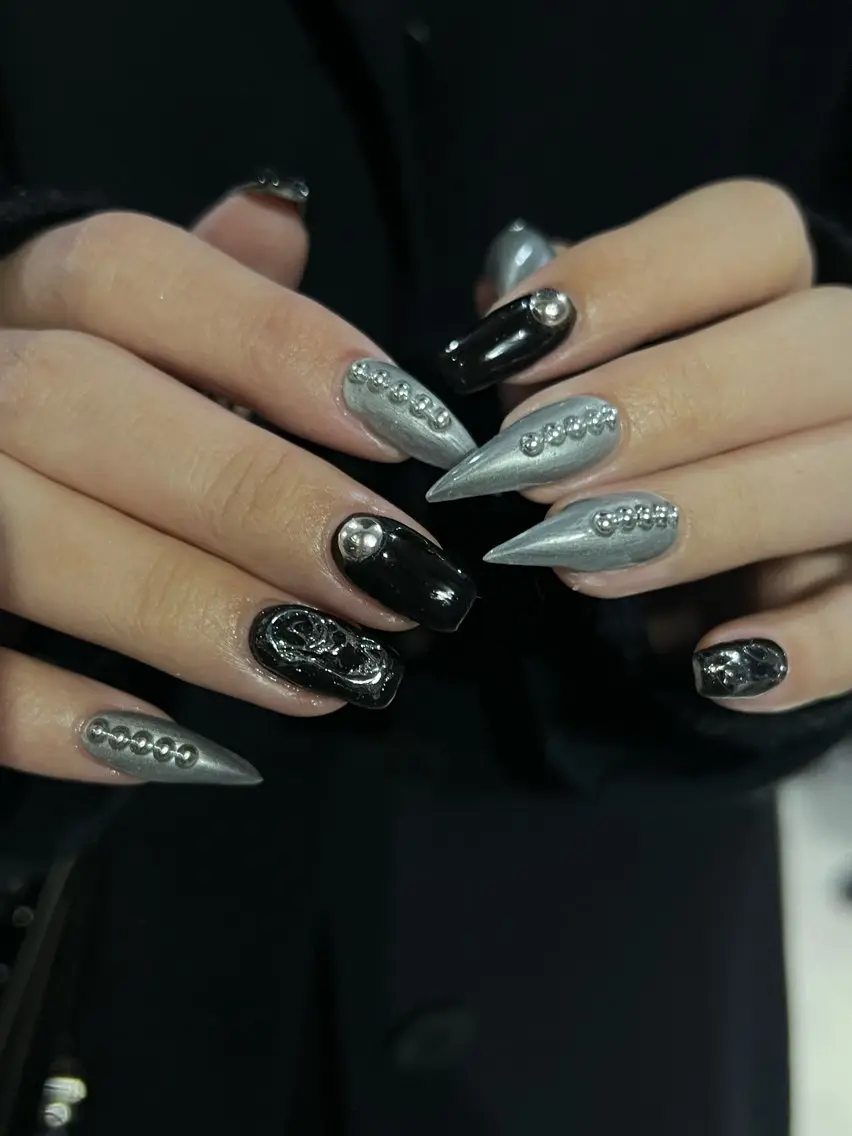 ネイル ハンドネイル Hata nail 🎀個性派ニュアンスのネイルデザイン