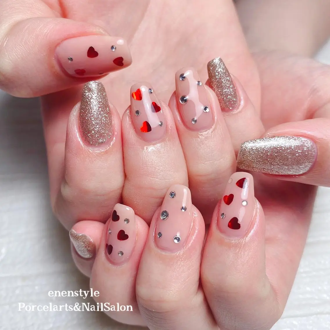 ミディアム ネイル 🐾enen style 🐾のネイルデザイン