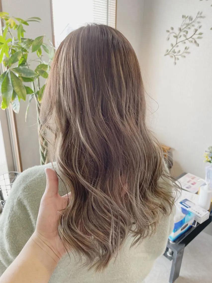 【圧倒的艶感☆】カット＋ジェルカラー＋Aujuaトリートメントの写真