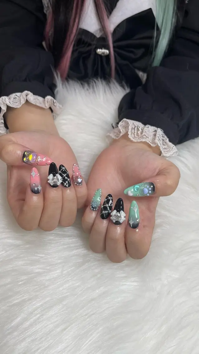 ネイル ハンドネイル The 1989 Nail Salonのネイルデザイン