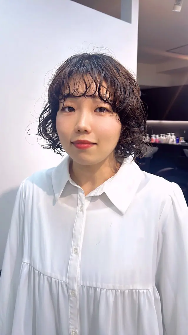 ミディアム パーマ ミディアムパーマ カット パーマ ナチュラル×色気パ ーマ 渋谷/マナミのヘアスタイル