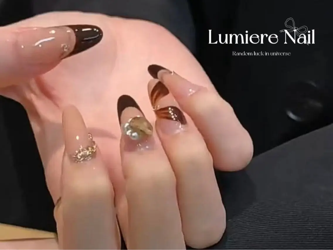 ネイル Lumiere Nailsalonのネイルデザイン