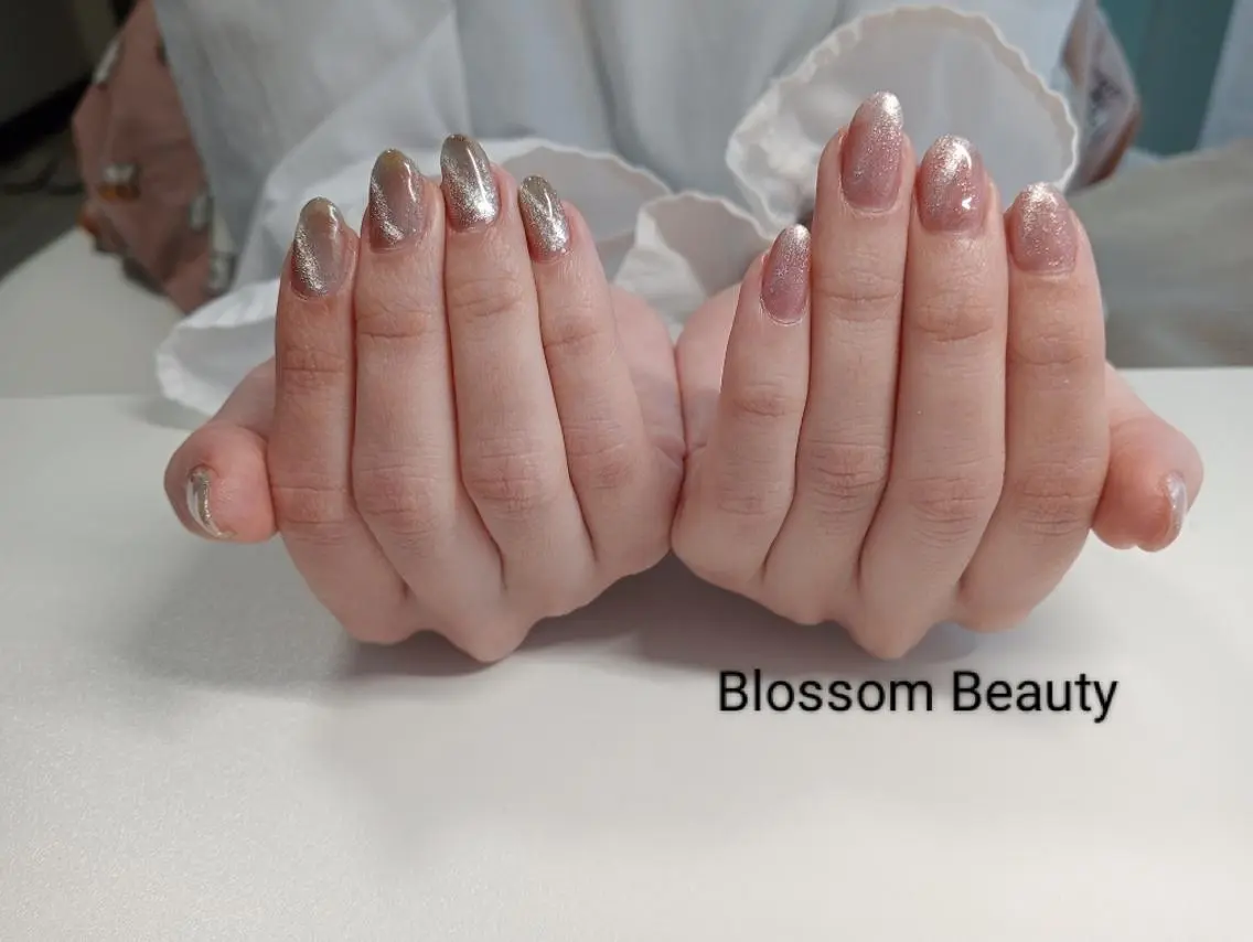 ネイル マグネットネイル ハンドネイル Blossom Beauty eriのネイルデザイン