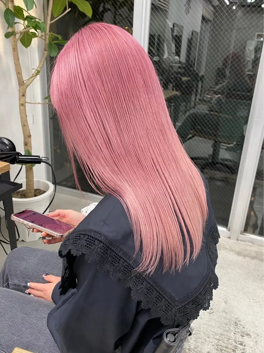 セミロング カラー ブリーチ ケアブリーチ ハイトーンカラー ピンクカラー トリートメント カット ヘアカラー トリートメント ヘアセット RYOSUKE ハイトーンのヘアスタイル