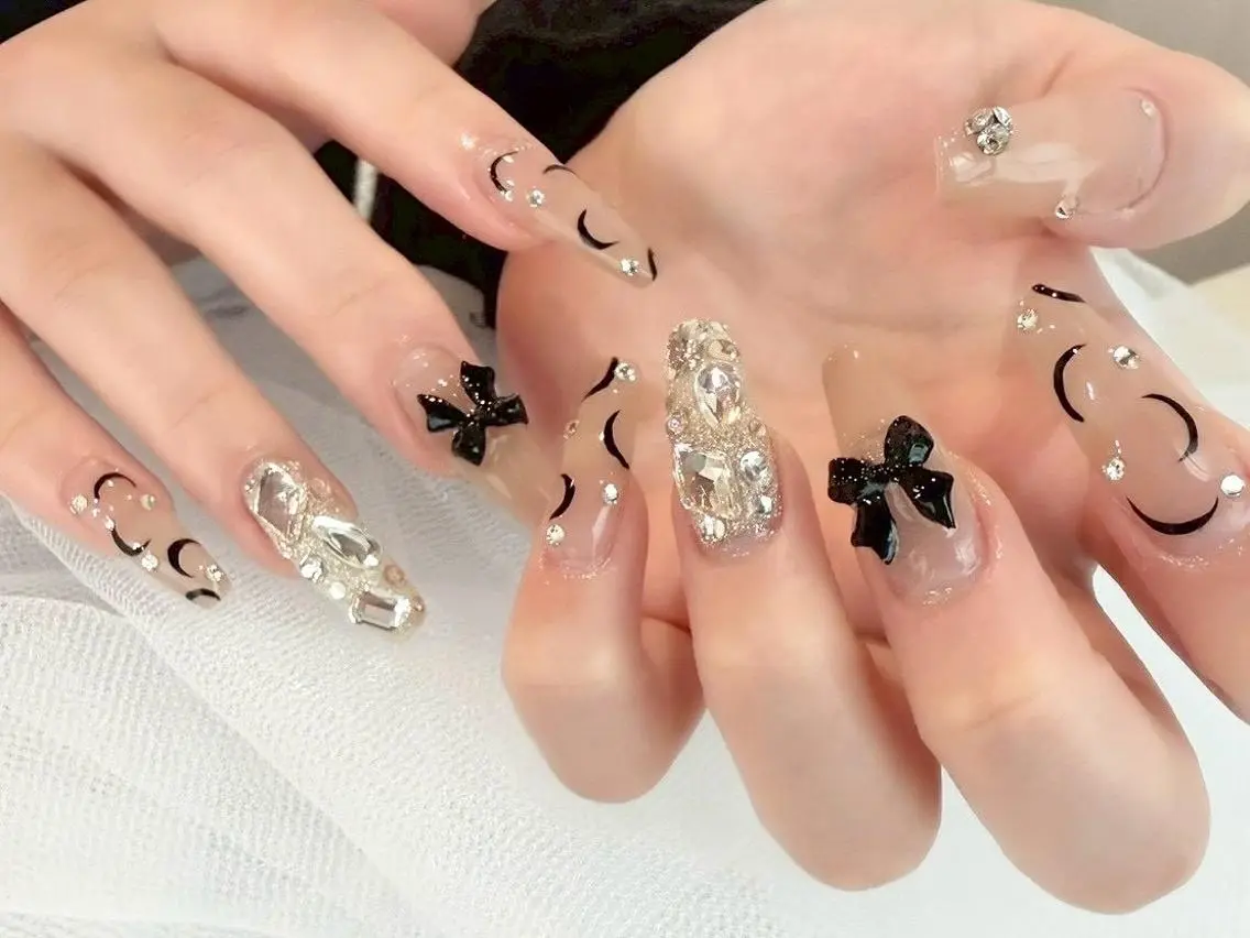 ネイル Jrスタッフ LIBELLE京橋のネイルデザイン