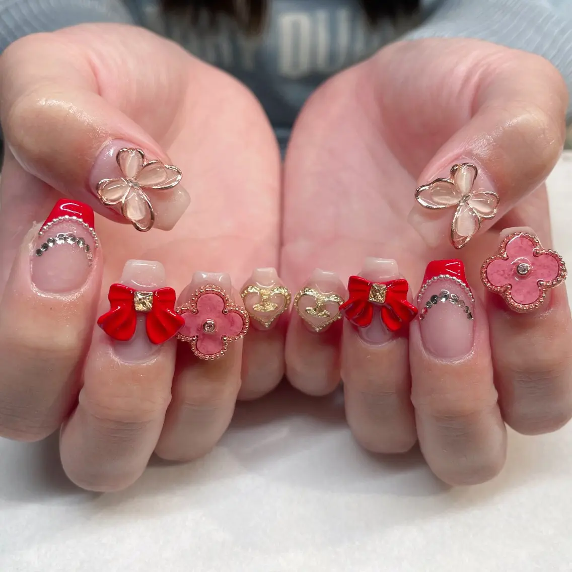 ネイル ハンドネイル 💎🐰 saki. m 🐰💎のネイルデザイン