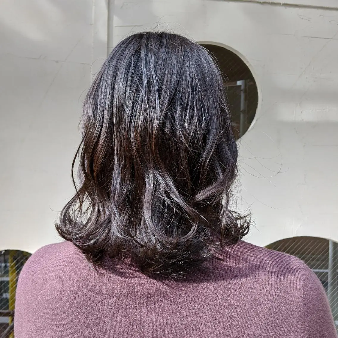 ミディアム カラー アッシュ カット ヘアカラー ヘアセット HIKARI＠ Ruheplatzのヘアスタイル