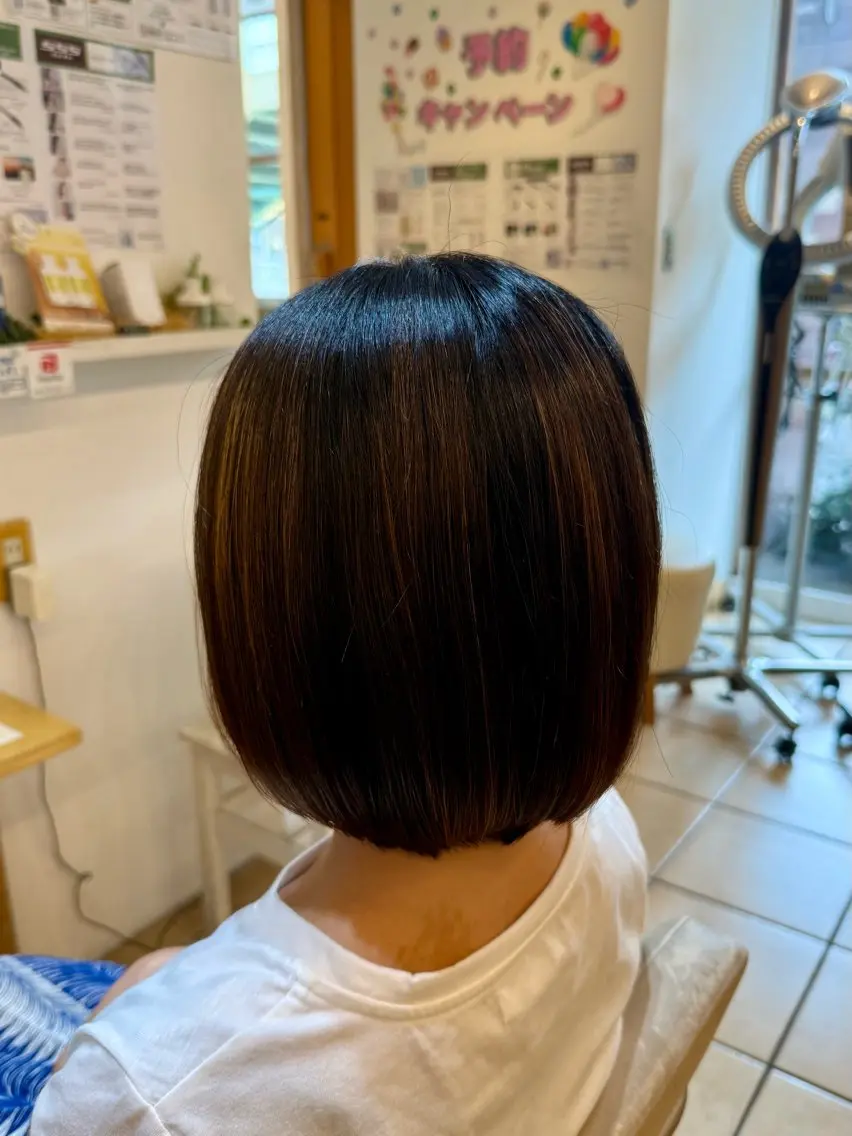 ミディアム ボブ カット 中野 亮のヘアスタイル