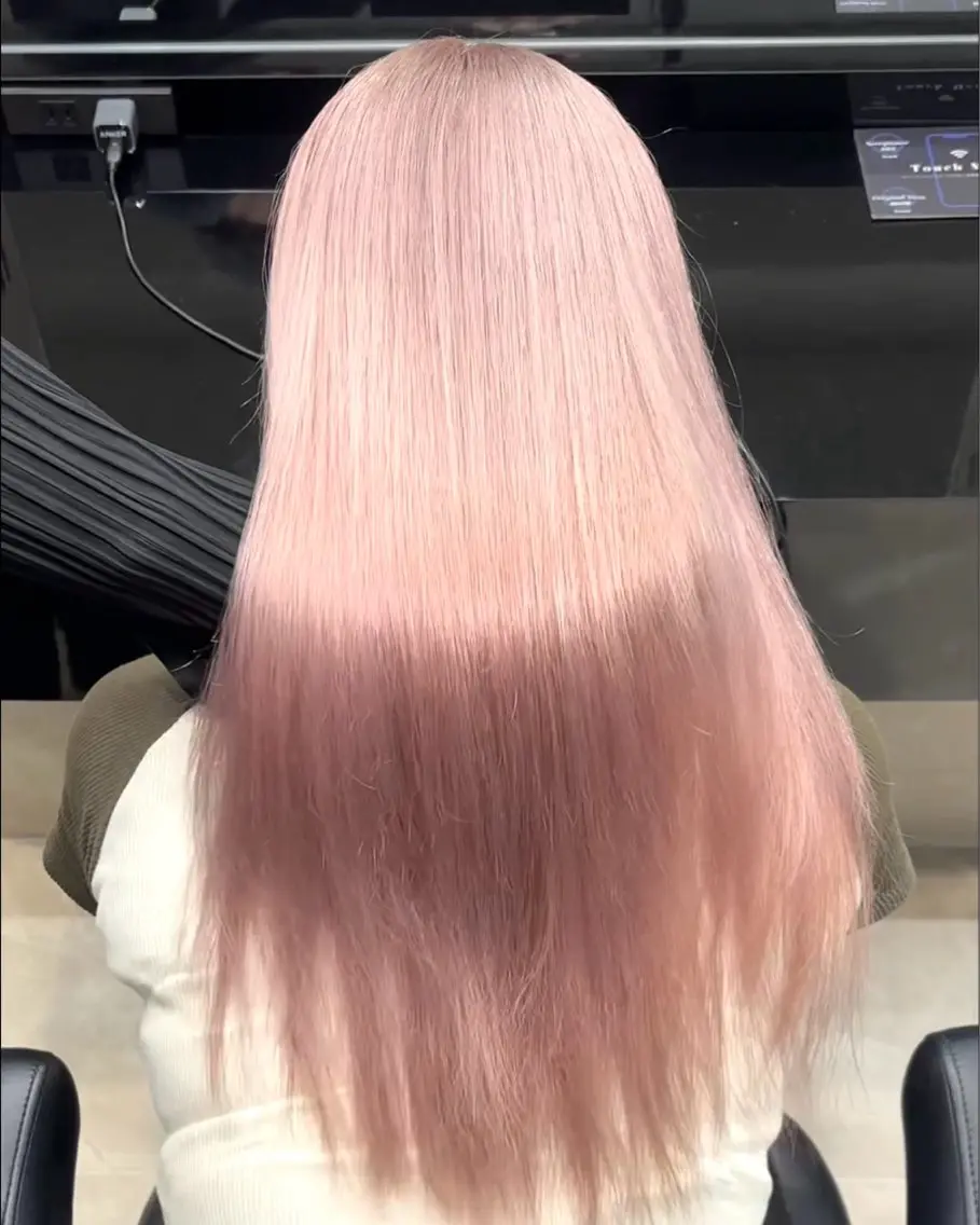 カラー ブリーチ こせ 煌星のヘアスタイル