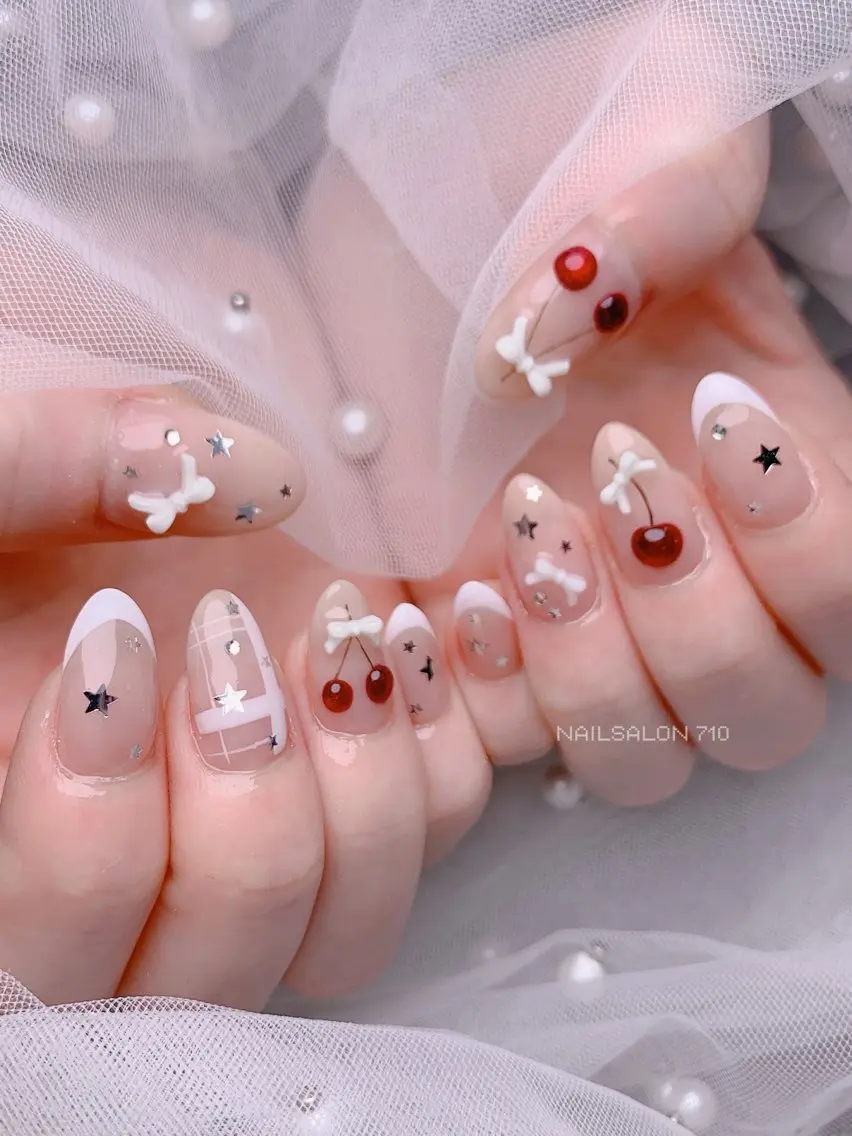 ネイル ハンドネイル フットネイル ナナイチゼロ I.Naoのネイルデザイン