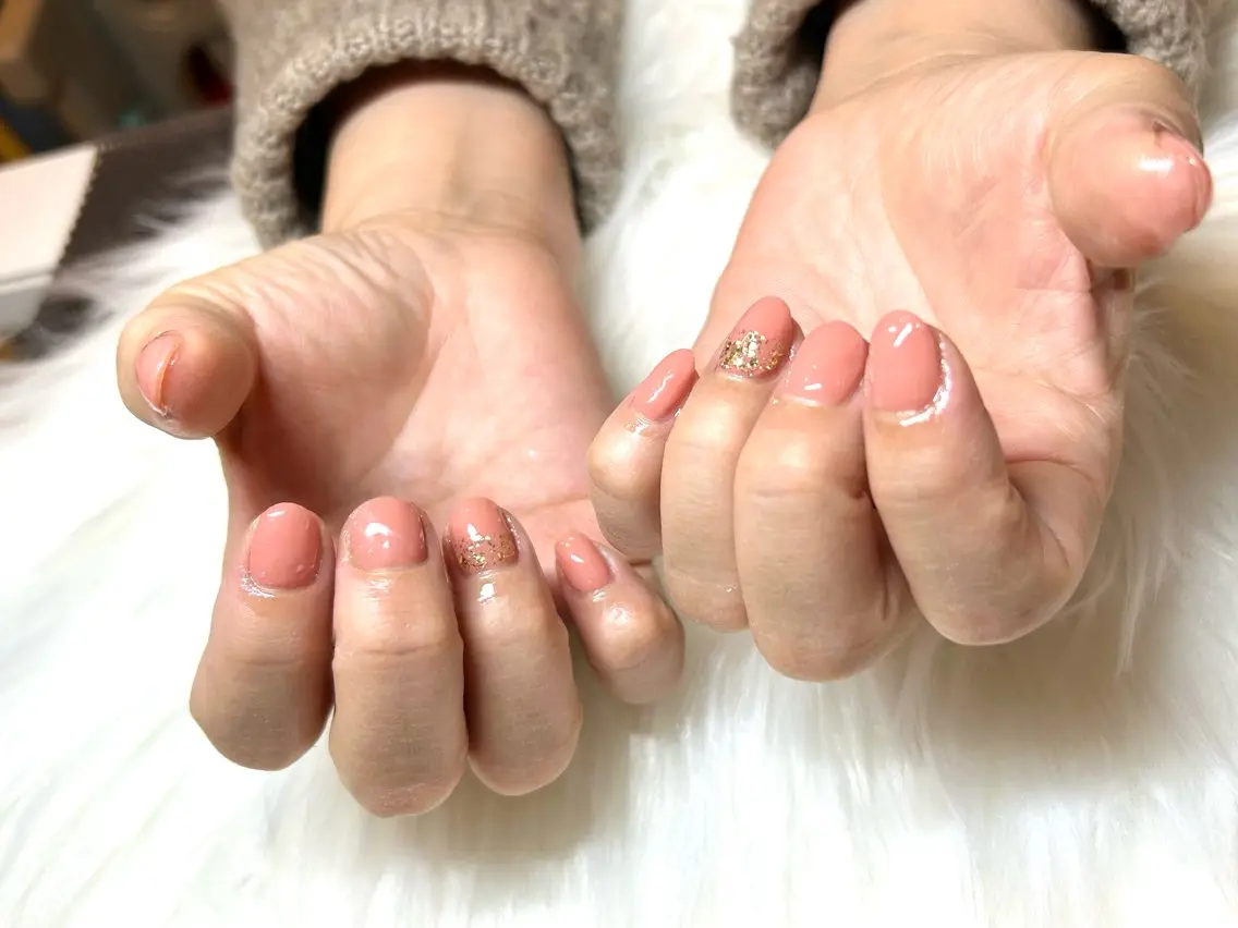 ネイル フラッシュネイル キラキラネイル マグネットネイル 持ち込み 頑張る女性の味方✴︎ M.i nail ♡のネイルデザイン